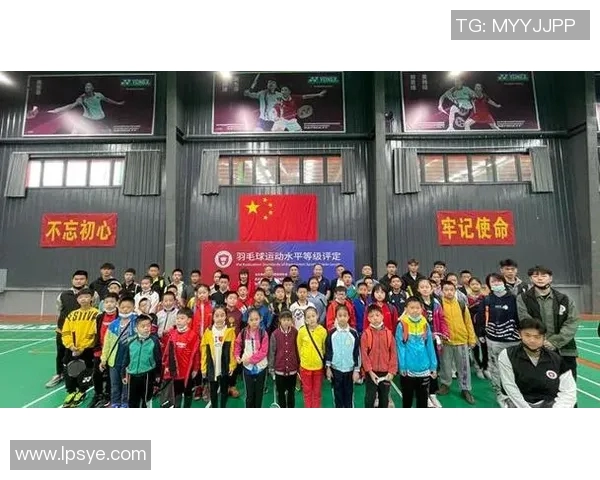 武汉羽毛球队在阵地战中的表现分析与成败经验总结